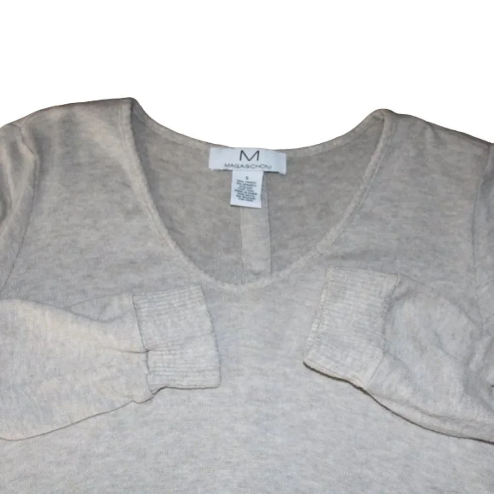 Magaschoni High-Low Back Button Styling Gray Textured Sweater, Size Small